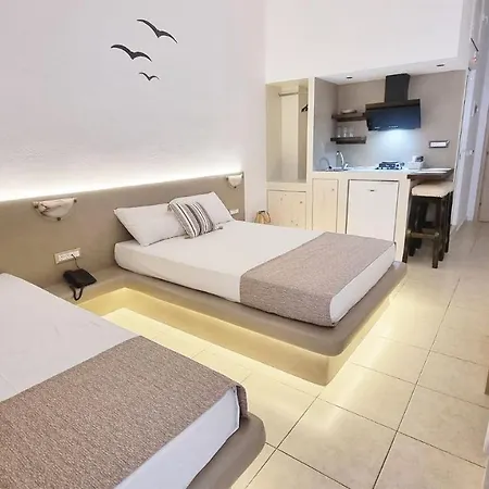 Aparthotel Edelweiss Tsoútsouros